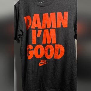 Nike Men's Gray and Red Graphic T-Shirt